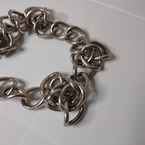 Large Coat Of Arms Pendant On Very Heavy 27.5 Inch Chain - Picture 8 of 14